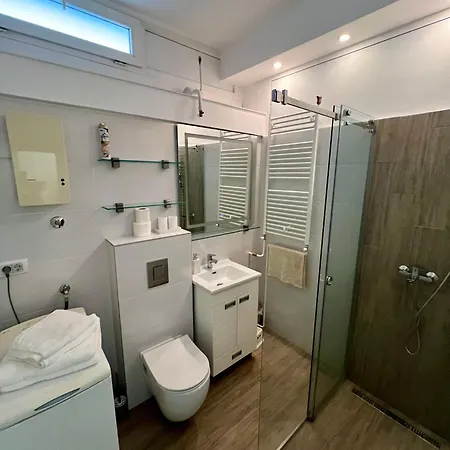 Heart Studio, Center *